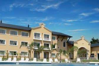 Howard Johnson by Wyndham Resort Pilar