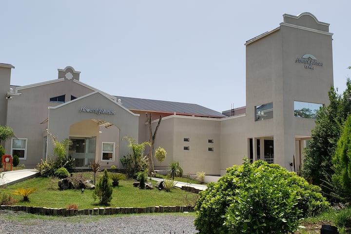 Howard Johnson by Wyndham La Plata