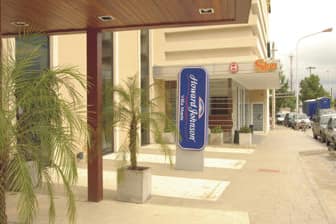 Howard Johnson by Wyndham Villa Maria Casino